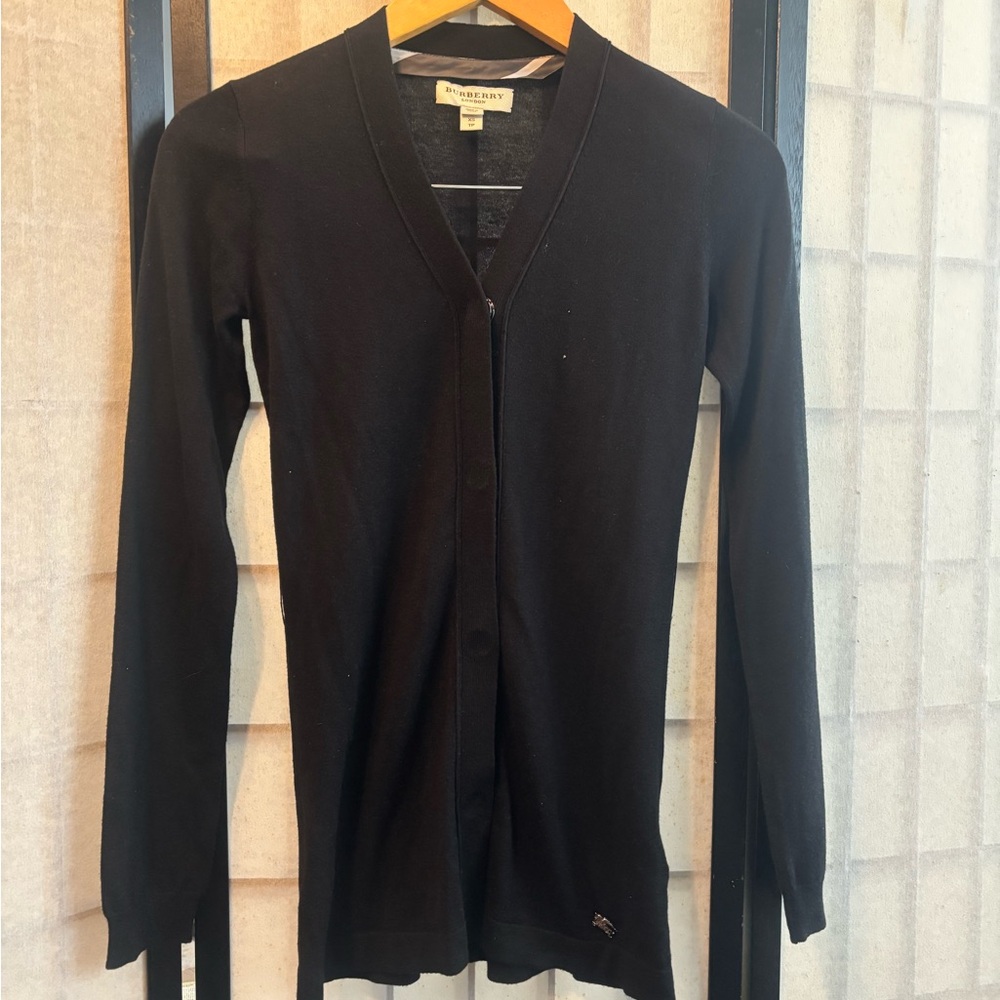 BURBERRY LONDON Silk Wool Blend Lightweight Cardigan, Horse Medallion,Super Soft - Picture 2 of 14